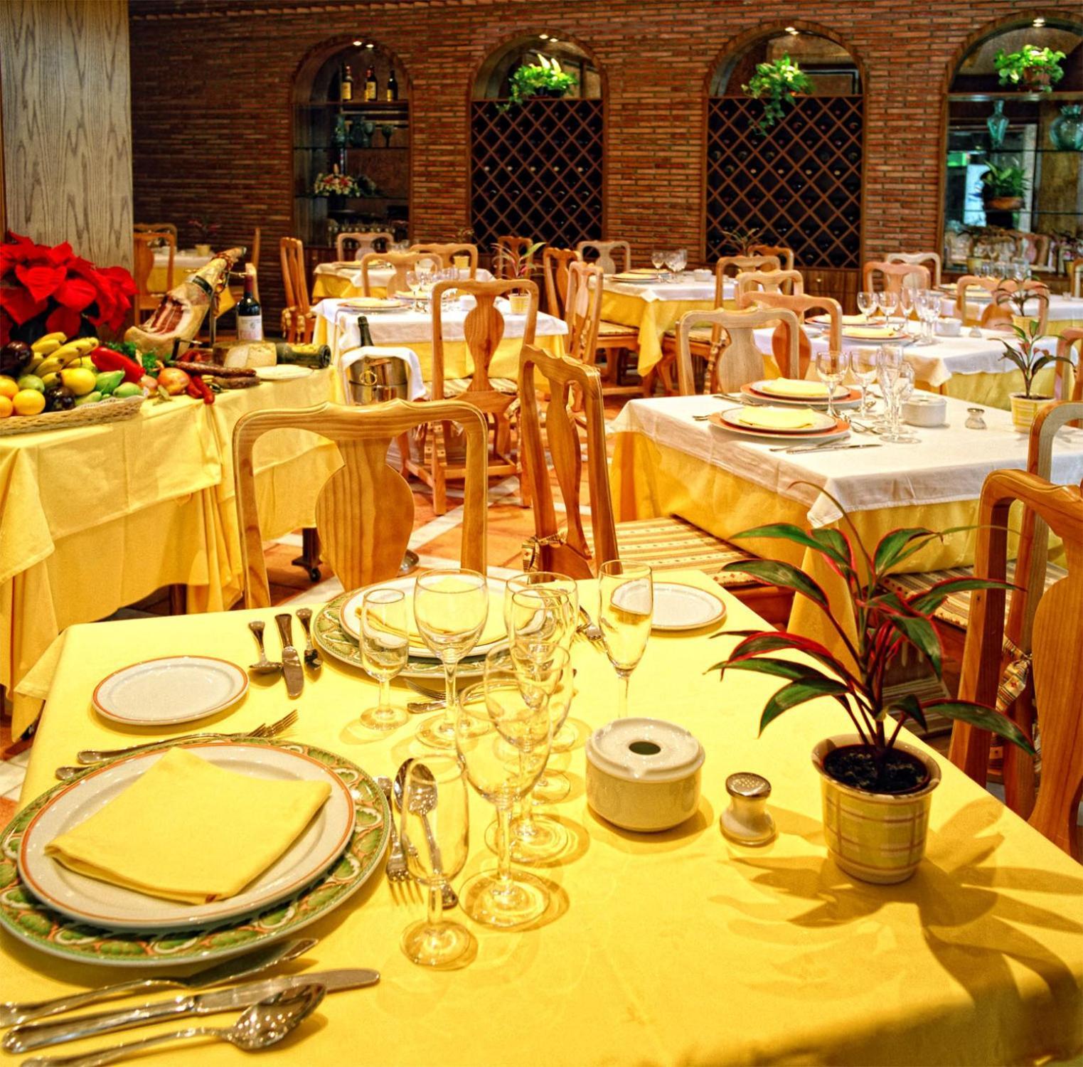 Hotel Torrepalma Alcalá la Real Buitenkant foto